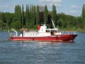 Motor Segelboot mit Motorschaden trieb gegen Alte Liebe bei Koeln Rodenkirchen P034